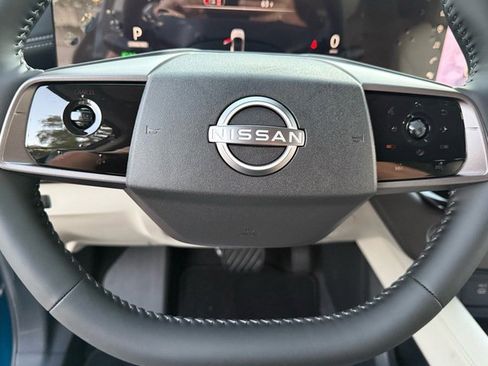 New 2026 Nissan Murano SL image 16