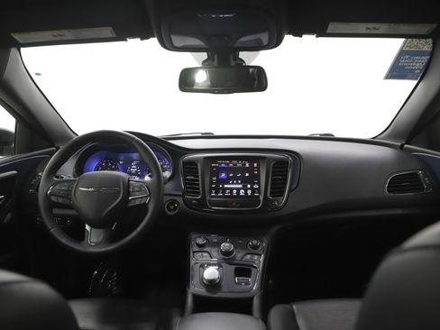 Used 2016 Chrysler 200 S w/ Navigation & Sound Group I image 13