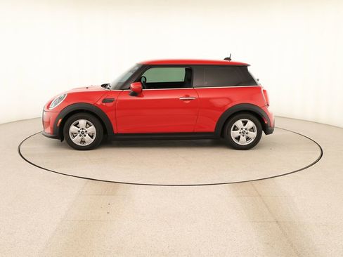 Used 2024 MINI Cooper 2-Door Hardtop FWD image 2