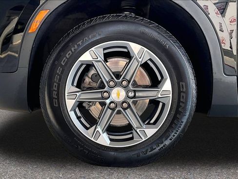 Used 2023 Chevrolet Blazer LT FWD image 35