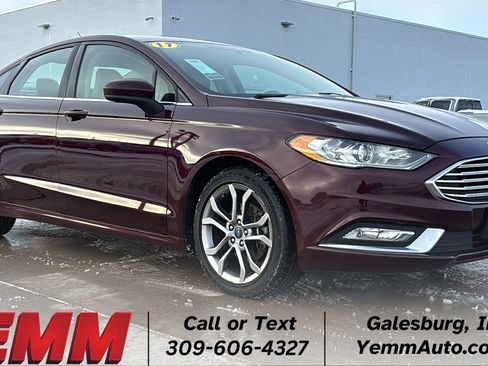 Used 2017 Ford Fusion SE w/ Equipment Group 201A image 1