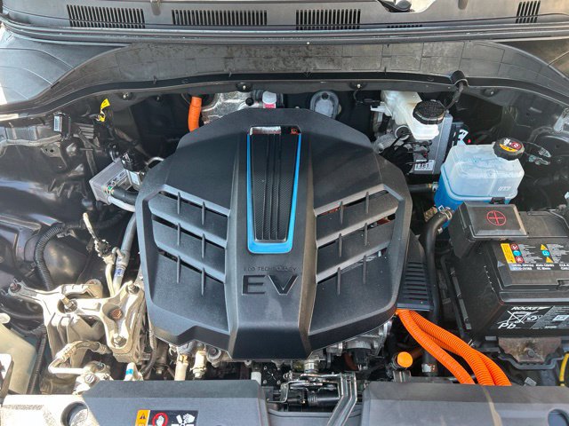 Used 2021 Hyundai Kona Ultimate FWD image 9