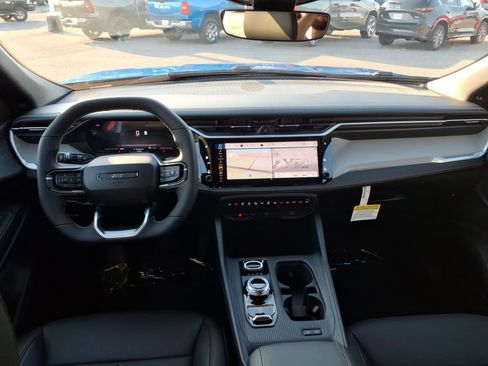 New 2026 Jeep Cherokee Limited image 18