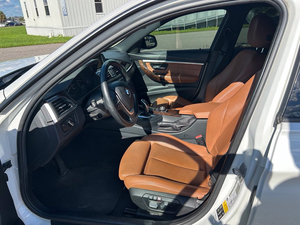 Used 2016 BMW 328i xDrive Sedan AWD/4WD image 15