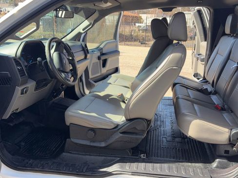 Used 2018 Ford F250 XL w/ Power Equipment Group image 12