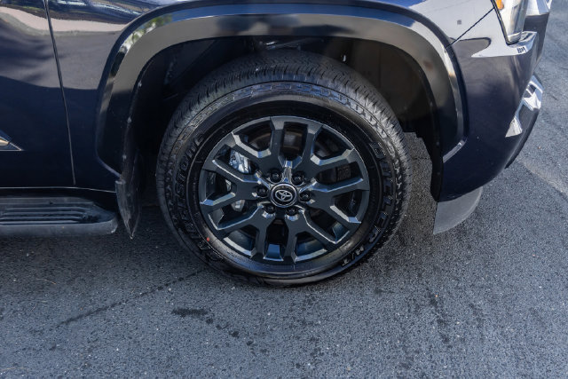 Certified 2026 Toyota Sequoia Platinum AWD/4WD image 6