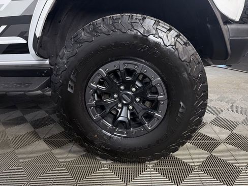 Used 2025 Ford Bronco Raptor AWD/4WD image 11