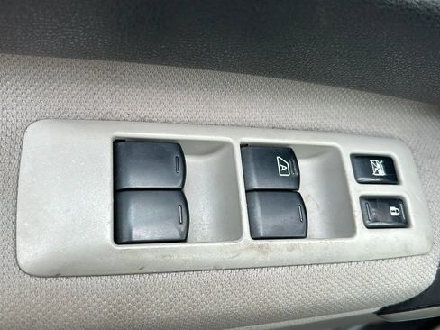 Used 2011 Nissan Rogue SV w/ Premium Pkg AWD/4WD image 21