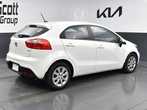 Used 2013 Kia Rio LX w/ PWR Pkg image 5
