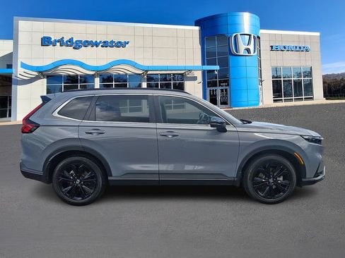 Used 2024 Honda CR-V Sport Touring image 7