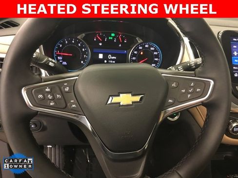Used 2024 Chevrolet Equinox Premier image 32