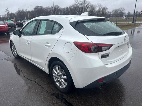Used 2015 MAZDA MAZDA3 i Grand Touring image 7