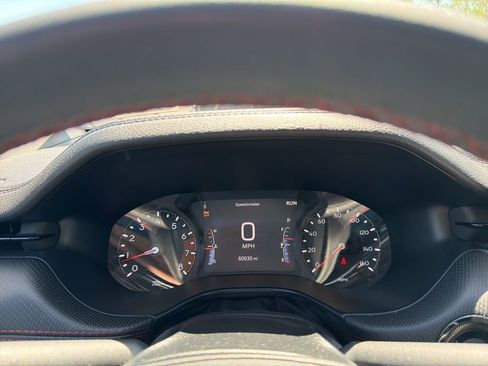 Used 2025 Jeep Compass Trailhawk AWD/4WD image 30