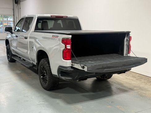 Used 2022 Chevrolet Silverado 1500 LT Trail Boss w/ Bed Protection Package AWD/4WD image 4