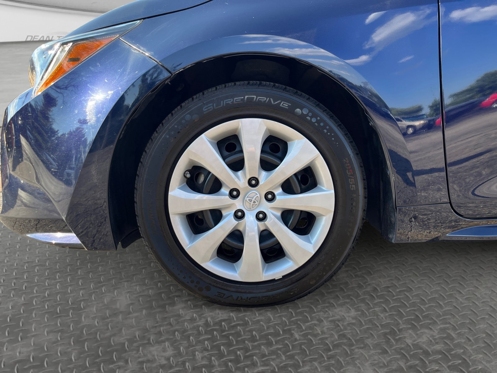 Used 2022 Toyota Corolla LE FWD image 16