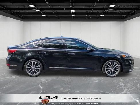 Used 2019 Kia Cadenza Technology FWD image 6