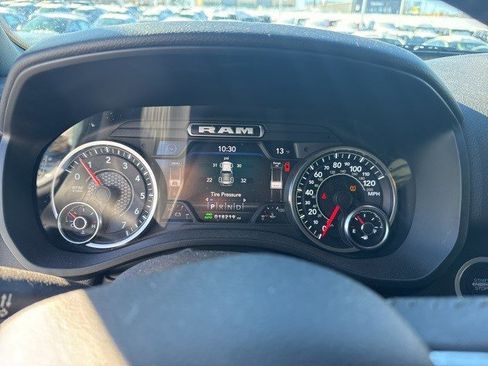 Used 2022 RAM 1500 Big Horn image 9
