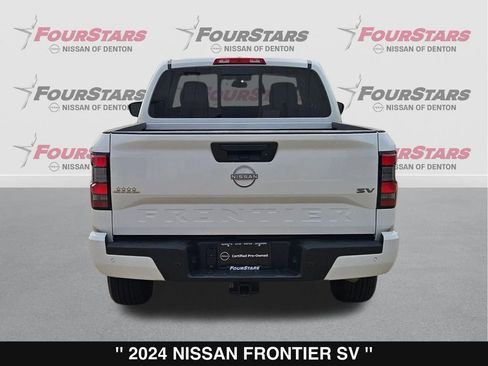 Used 2024 Nissan Frontier SV w/ SV Convenience Package RWD image 7