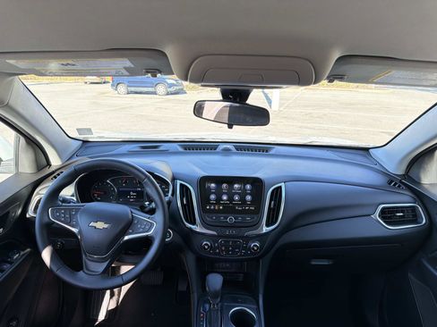 Used 2024 Chevrolet Equinox LT image 16