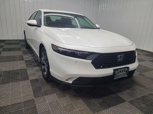 Used 2026 Honda Accord EX-L image 15