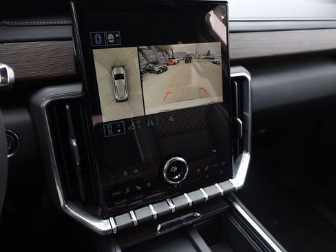 New 2026 GMC Acadia Denali AWD/4WD image 15