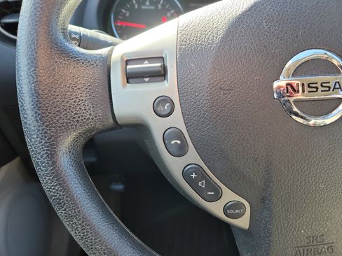 Used 2015 Nissan Rogue S w/ Convenience Package image 25