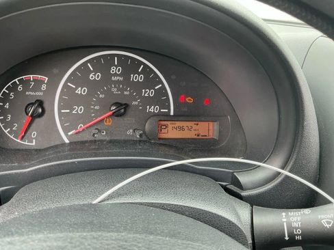 Used 2018 Nissan Versa S Plus image 10