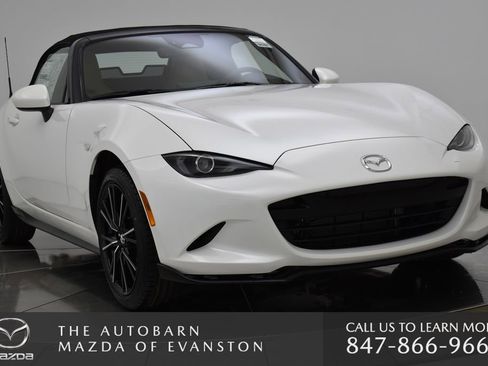 New 2025 MAZDA MX-5 Miata Grand Touring w/ Appearance Package image 10