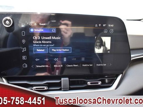 New 2026 Chevrolet Equinox LT w/ Convenience Package II FWD image 27