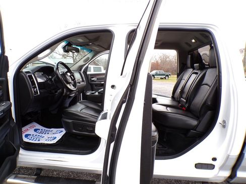 Used 2017 RAM 2500 Laramie image 22