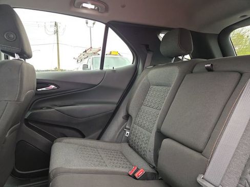 Used 2024 Chevrolet Equinox LT w/ LPO, Floor Liner Package AWD/4WD image 19