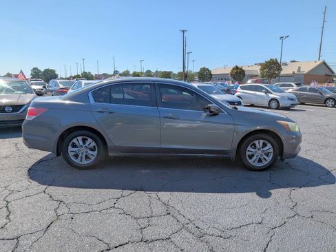 Used 2011 Honda Accord LX-P image 5