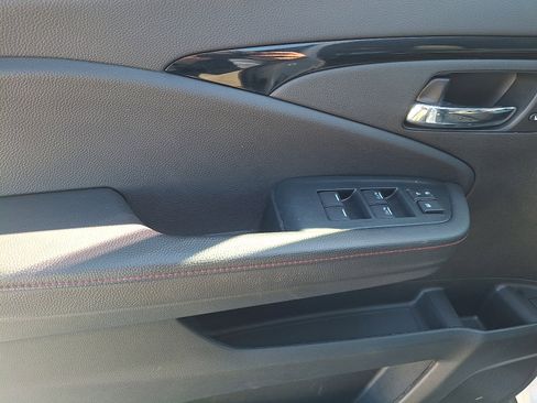 Certified 2023 Honda Ridgeline Black Edition image 12