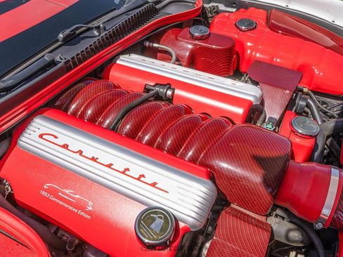 Used 2004 Chevrolet Corvette Convertible w/ Preferred Equipment Group RWD image 24