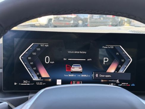 Used 2025 BMW 330i Sedan image 27