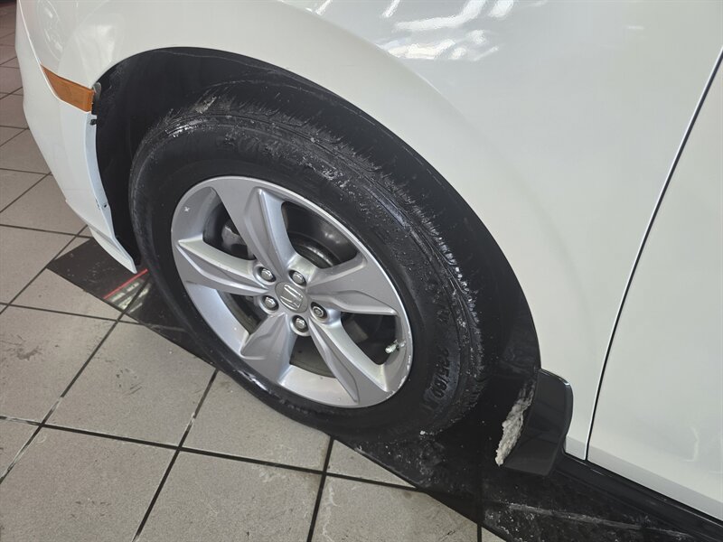 Used 2018 Honda Odyssey EX-L image 35
