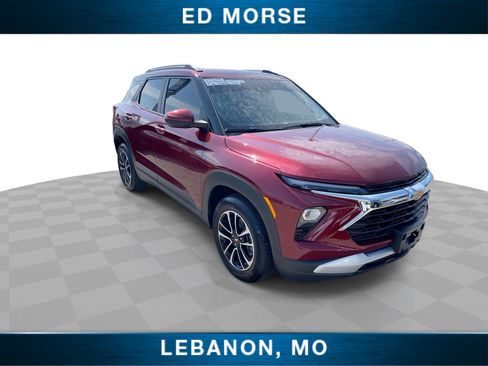 Certified 2024 Chevrolet TrailBlazer LT w/ Convenience Package FWD image 2