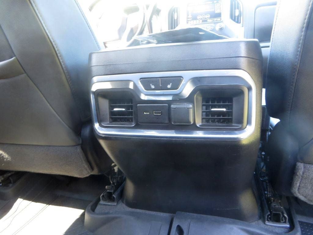 Used 2021 Chevrolet Silverado 2500 LTZ w/ LTZ Premium Package AWD/4WD image 28