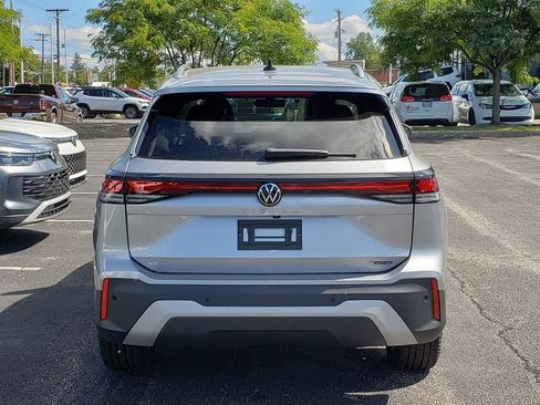 New 2026 Volkswagen Tiguan SE AWD/4WD image 4