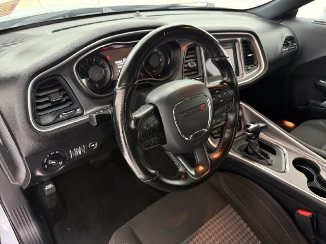 Used 2020 Dodge Challenger SXT w/ Blacktop Package RWD image 8