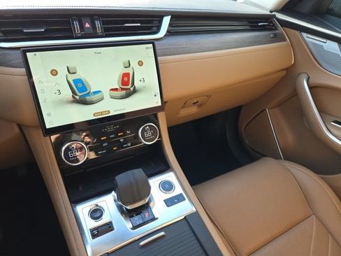 Used 2022 Jaguar F-PACE S AWD/4WD image 17