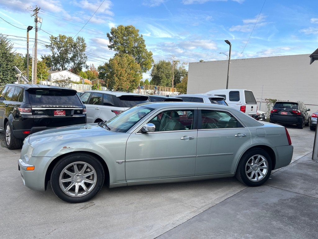 Used 2006 Chrysler 300 C w/ Protection Group II RWD image 4