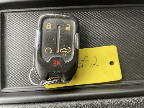 Used 2021 Chevrolet Silverado 1500 LT Trail Boss w/ Convenience Package II image 28