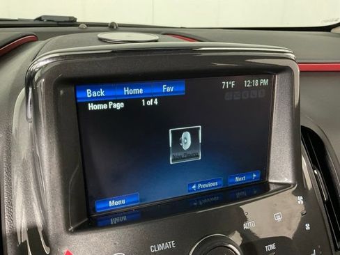 Used 2013 Chevrolet Volt Premium w/ Premium Trim Package FWD image 10