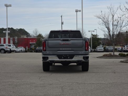 Used 2022 GMC Sierra 1500 SLT w/ SLT Premium Package image 6