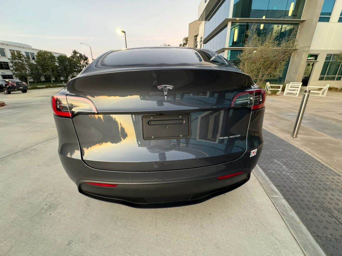 Used 2023 Tesla Model Y Long Range AWD/4WD image 7