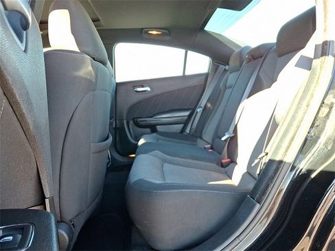 Used 2020 Dodge Charger SXT w/ Blacktop Package image 10