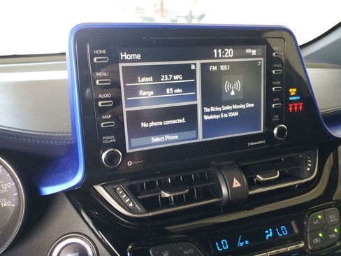 Used 2021 Toyota C-HR XLE image 24