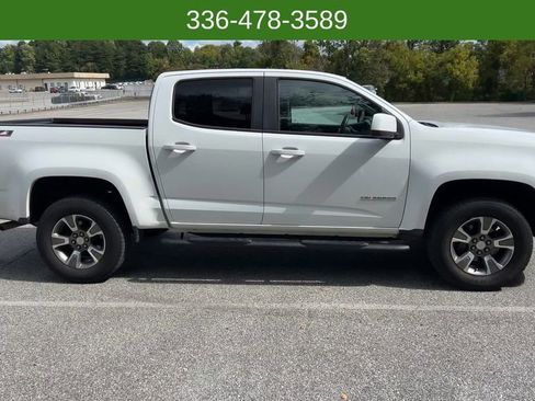 Used 2015 Chevrolet Colorado Z71 image 9