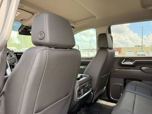 New 2026 GMC Sierra 2500 SLT w/ SLT Premium Package AWD/4WD image 24